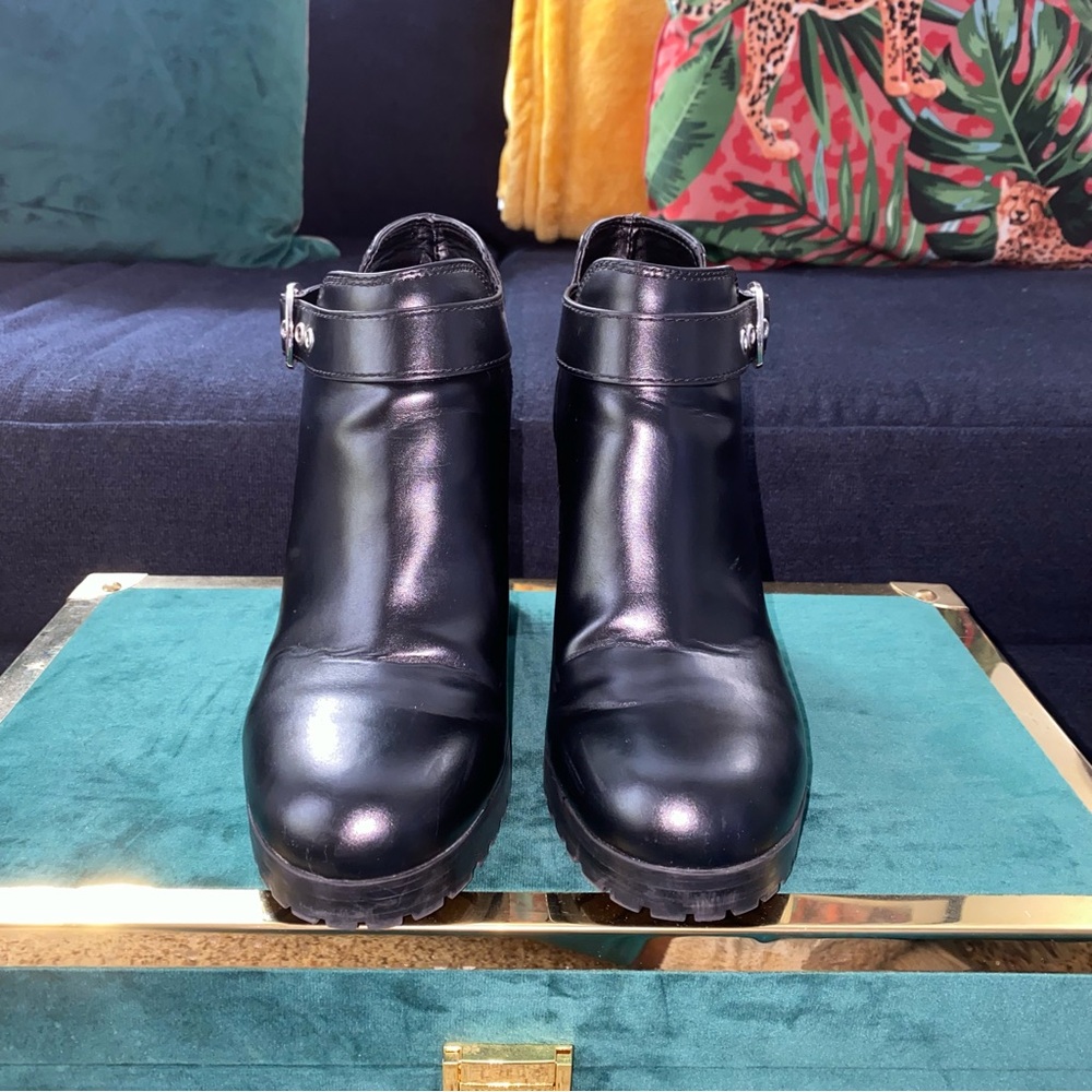 Pull&Bear Black Ankle Boots